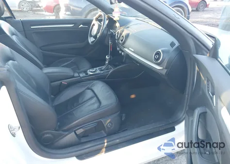 2015 Audi A3 2.0T Premium z USA, uszkodzony, nr VIN WAU7FLFF2F1060212